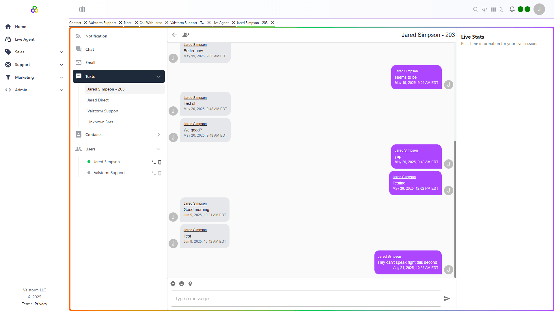 App screenshot of the live agent chat